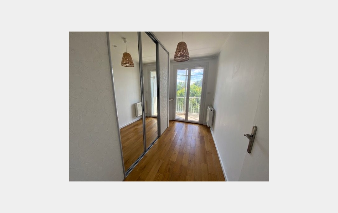 IMMOBILIERE ARTHUR : Appartement | MARSEILLE (13012) | 53 m2 | 1 090 € 