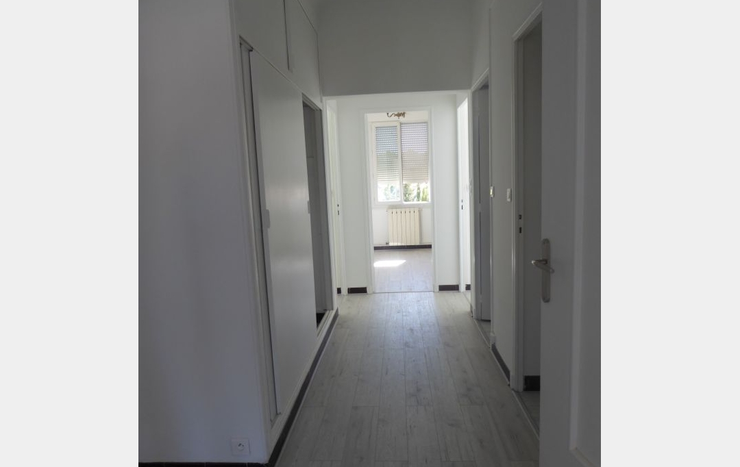 IMMOBILIERE ARTHUR : Appartement | MARSEILLE (13013) | 96 m2 | 1 200 € 