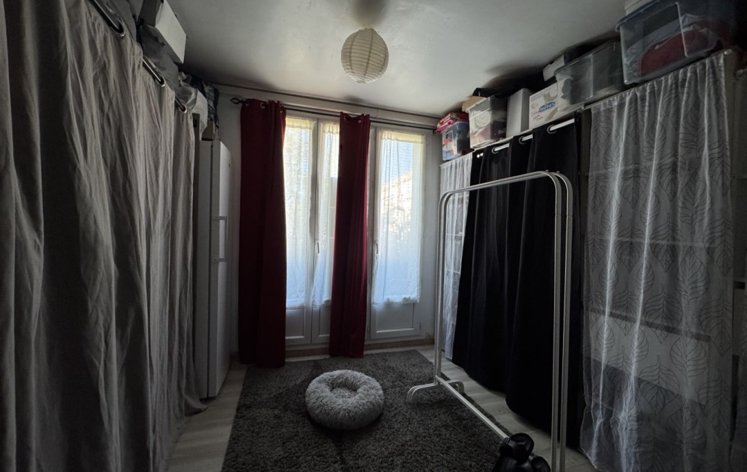 IMMOBILIERE ARTHUR : Appartement | MARSEILLE (13009) | 77 m2 | 1 190 € 