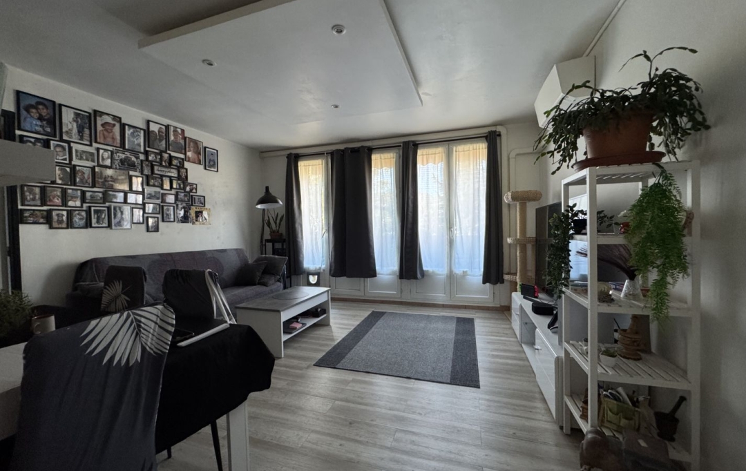 IMMOBILIERE ARTHUR : Appartement | MARSEILLE (13009) | 77 m2 | 1 190 € 