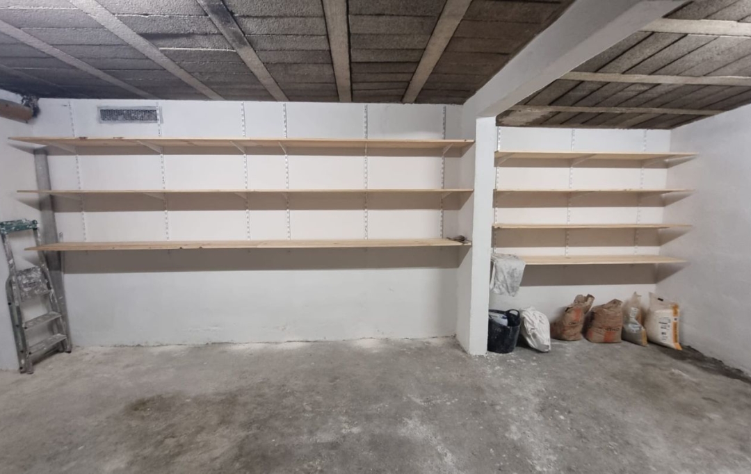 IMMOBILIERE ARTHUR : Garage / Parking | MARSEILLE (13012) | 38 m2 | 350 € 