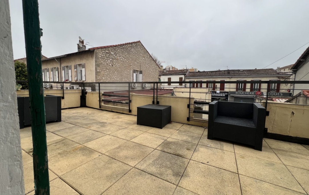 IMMOBILIERE ARTHUR : Appartement | MARSEILLE (13013) | 33 m2 | 650 &euro; 