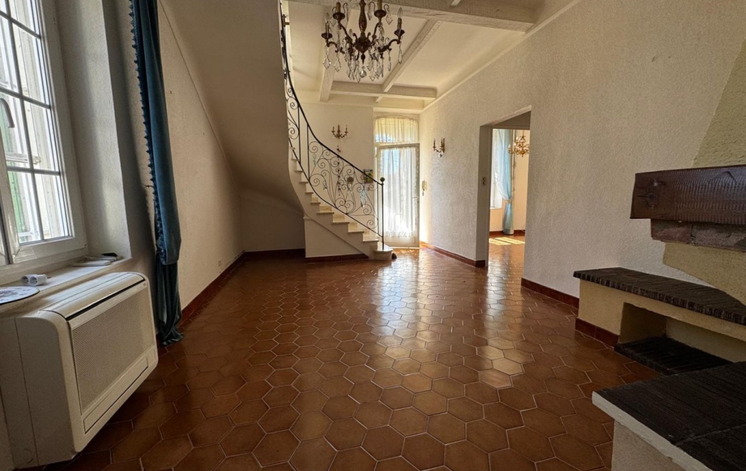 IMMOBILIERE ARTHUR : Maison / Villa | MARSEILLE (13014) | 105 m2 | 1 200 &euro; 