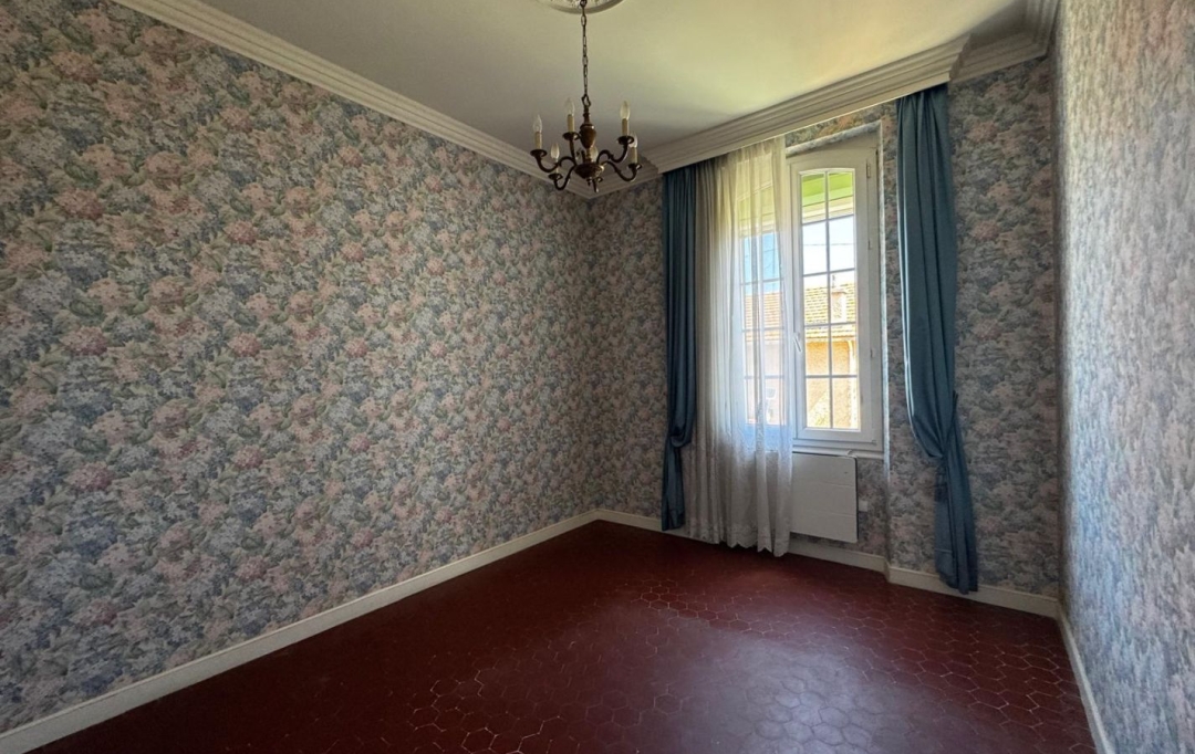 IMMOBILIERE ARTHUR : Maison / Villa | MARSEILLE (13014) | 105 m2 | 1 200 &euro; 