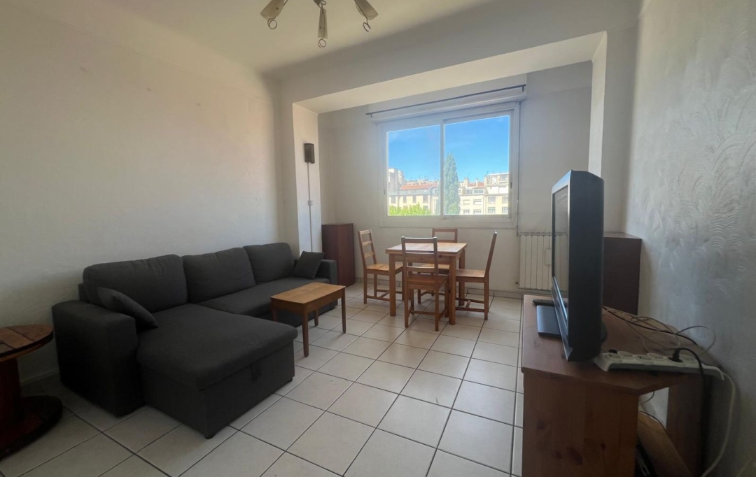 IMMOBILIERE ARTHUR : Appartement | MARSEILLE (13004) | 60 m2 | 800 &euro; 