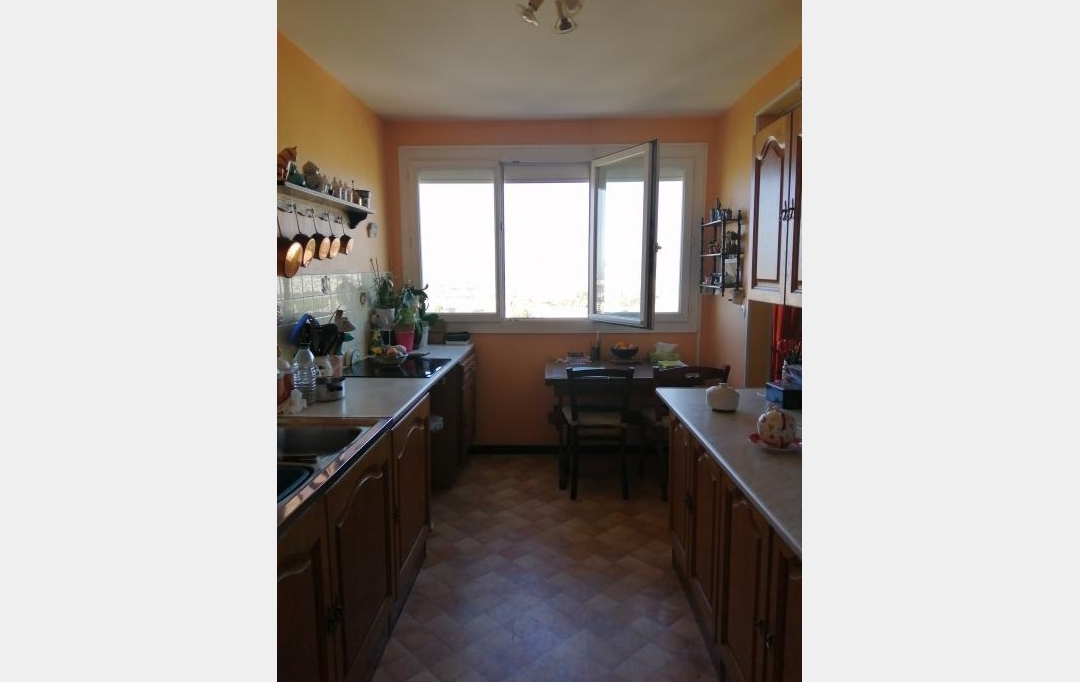 IMMOBILIERE ARTHUR : Appartement | MARSEILLE (13014) | 62 m2 | 66 000 € 