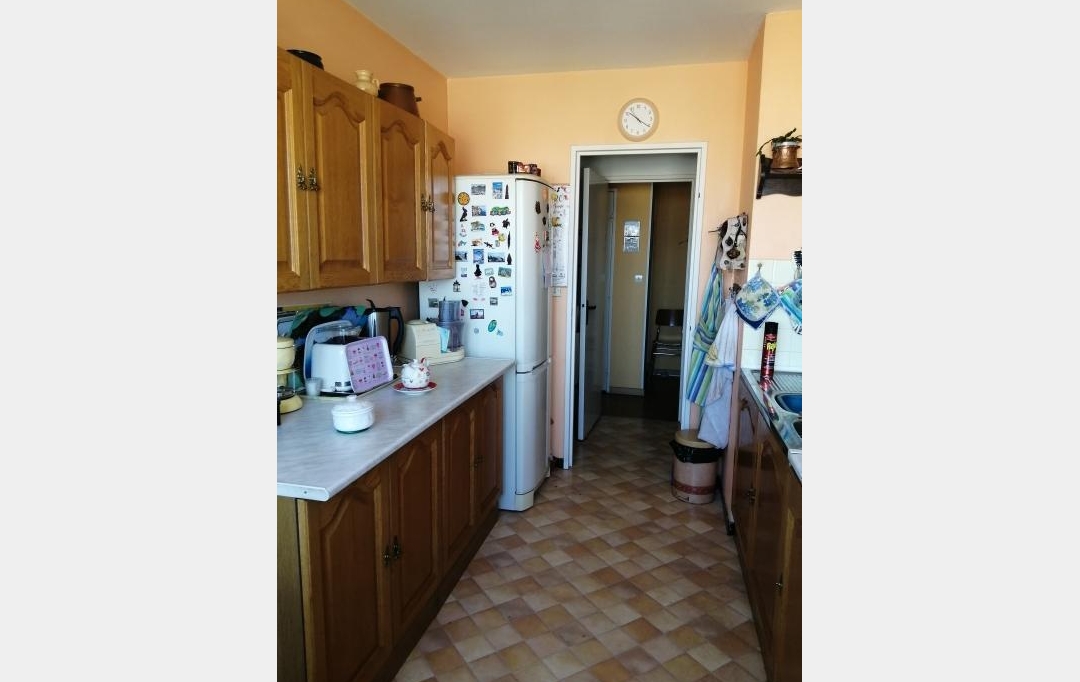 IMMOBILIERE ARTHUR : Appartement | MARSEILLE (13014) | 62 m2 | 66 000 € 
