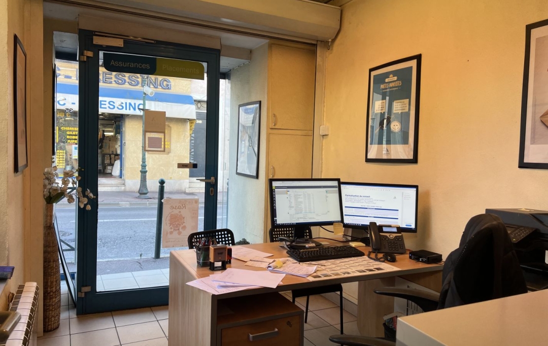 IMMOBILIERE ARTHUR : Local / Bureau | PLAN-DE-CUQUES (13380) | 57 m2 | 179 000 € 
