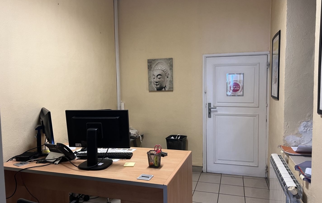 IMMOBILIERE ARTHUR : Local / Bureau | PLAN-DE-CUQUES (13380) | 57 m2 | 179 000 € 