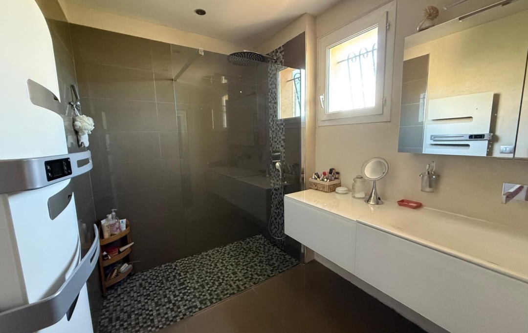 IMMOBILIERE ARTHUR : House | MARSEILLE (13013) | 136 m2 | 649 000 € 