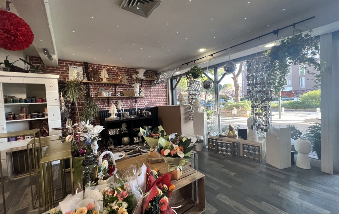 IMMOBILIERE ARTHUR : Commercial | PLAN-DE-CUQUES (13380) | 90 m2 | 128 000 &euro; 