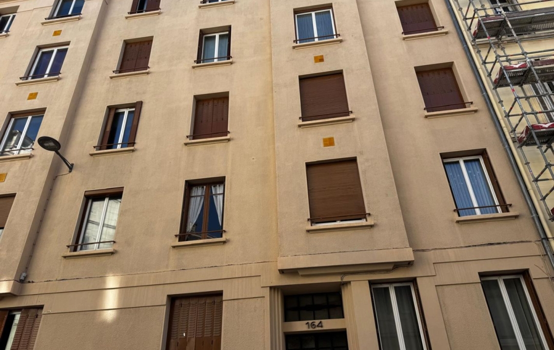 IMMOBILIERE ARTHUR : Appartement | MARSEILLE (13005) | 51 m2 | 196 000 &euro; 