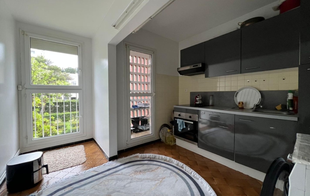 AGENCE N'DANIK : Appartement | MARSEILLE (13013) | 64 m2 | 133 000 &euro; 
