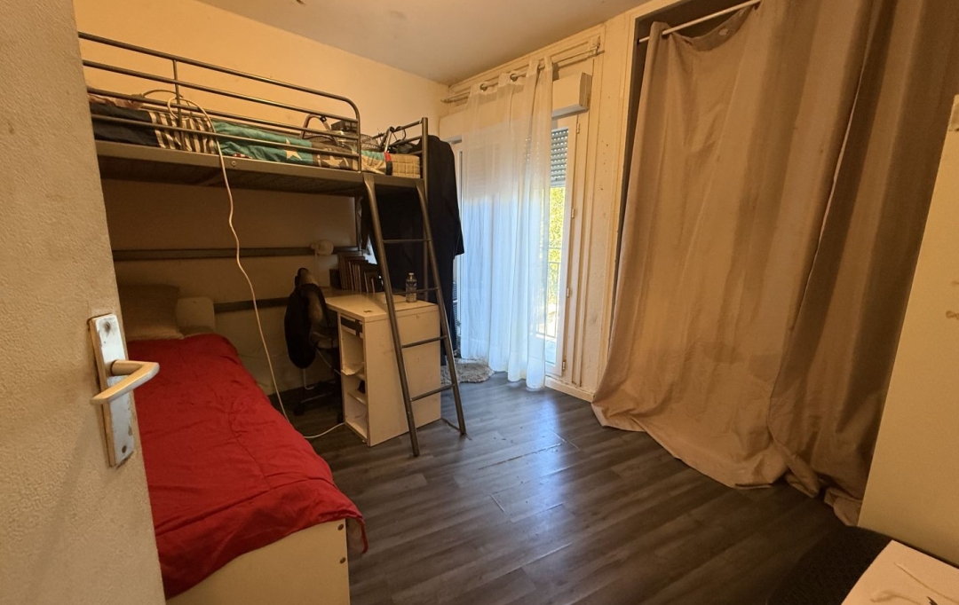 AGENCE N'DANIK : Appartement | MARSEILLE (13014) | 82 m2 | 106 000 &euro; 