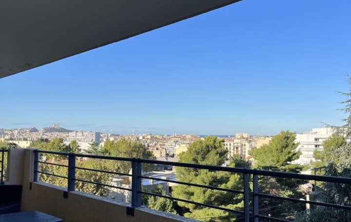 Appartement P2   MARSEILLE  48 m2 880 € 
