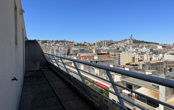  IMMOBILIERE ARTHUR Apartment | MARSEILLE (13008) | 91 m2 | 1 550 € 