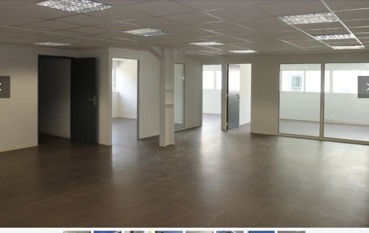 Local d'activité   JOUQUES  142 m2 1 244 € 