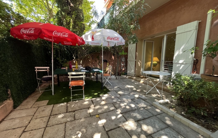 Appartement P2   LA CIOTAT  37 m2 975 € 