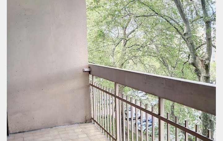 Appartement P4 MARSEILLE 68 m2 170 000 € Appartement P4 MARSEILLE 68 m2 170 000 €