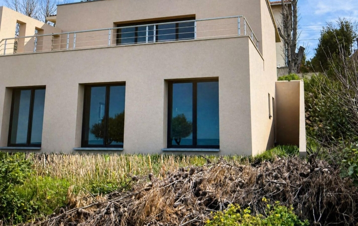 Terrain   MARSEILLE  120 m2 289 000 € 