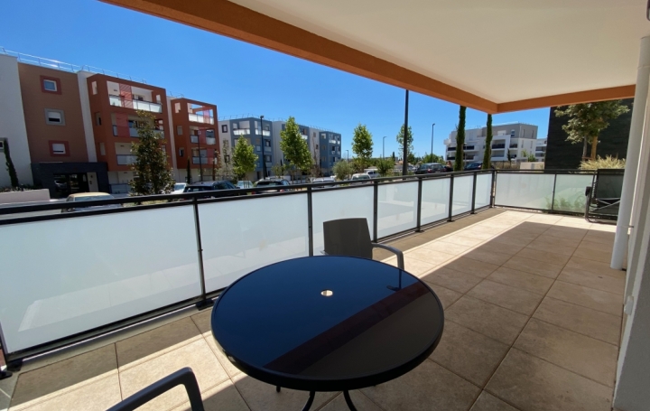 Appartement P3   MARSEILLE  58 m2 1 015 € 