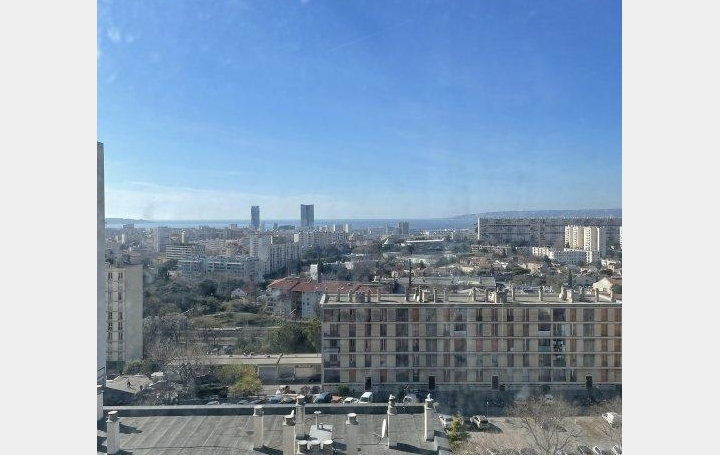 Appartement P3   MARSEILLE  56 m2 805 € 