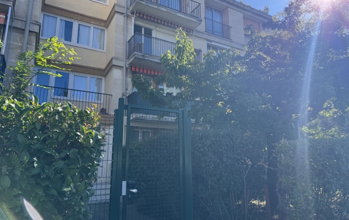Appartement P5 MARSEILLE 77 m2 1 190 € Appartement P5 MARSEILLE 77 m2 1 190 €