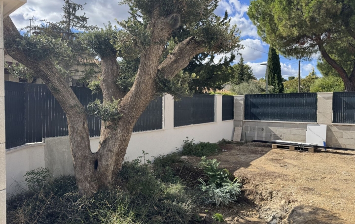  IMMOBILIERE ARTHUR Maison / Villa | PLAN-DE-CUQUES (13380) | 70 m2 | 1 750 € 