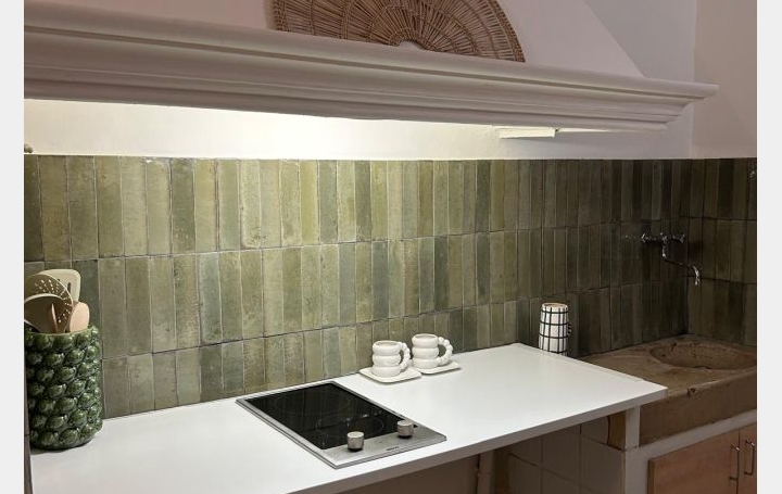 Appartement P2  MARSEILLE  52 m2 800 €  Appartement P2   MARSEILLE  52 m2 800 €