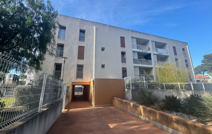 Appartement P3   MARSEILLE  58 m2 215 000 € 