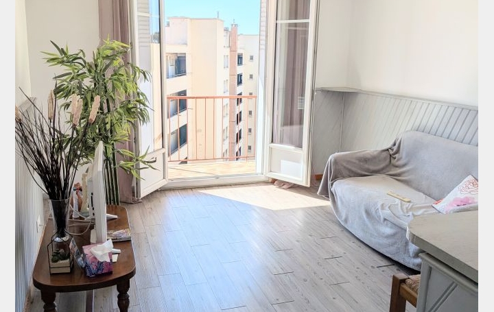 Appartement P3   MARSEILLE  55 m2 90 000 € 
