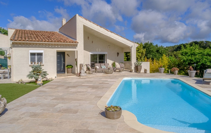 Villa   MIMET  143 m2 769 000 € 