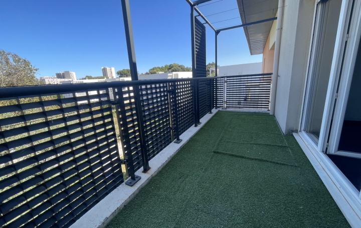 Appartement P2   MARSEILLE  48 m2 137 000 € 